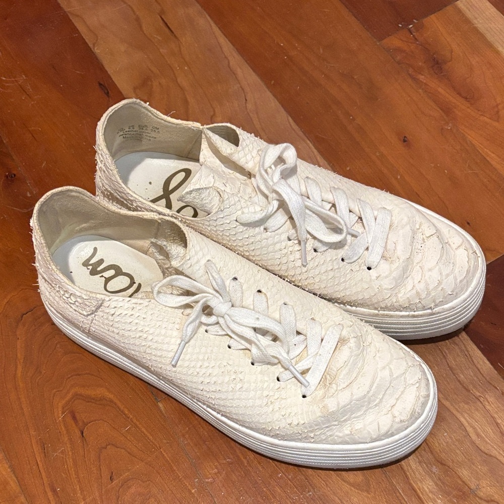 Sam Edelman Cream Sneakers